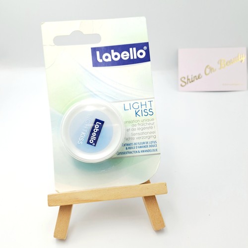 Labello light kiss - labello,